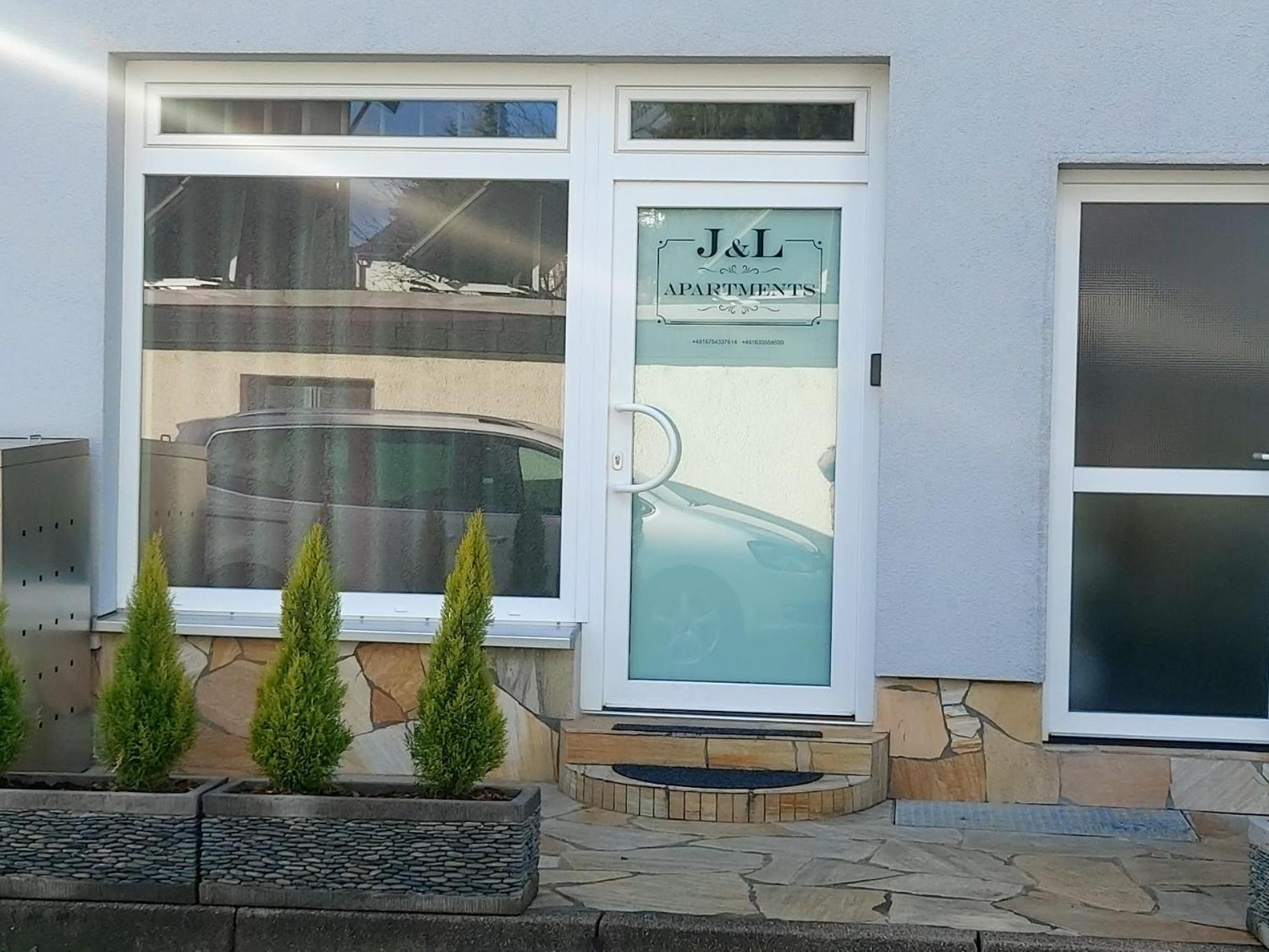 Gemuetliches J&l Nahe Des Hauptbahnhofes Baden-Baden